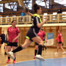 Megint nyertek a felnőttek