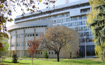 Szerdától látogatási tilalom a ceglédi kórházban