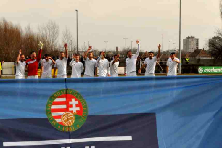 Ceglédi VSE – Szolnoki MÁV 3-4