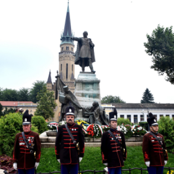 Koszorúzás  - Toborzó