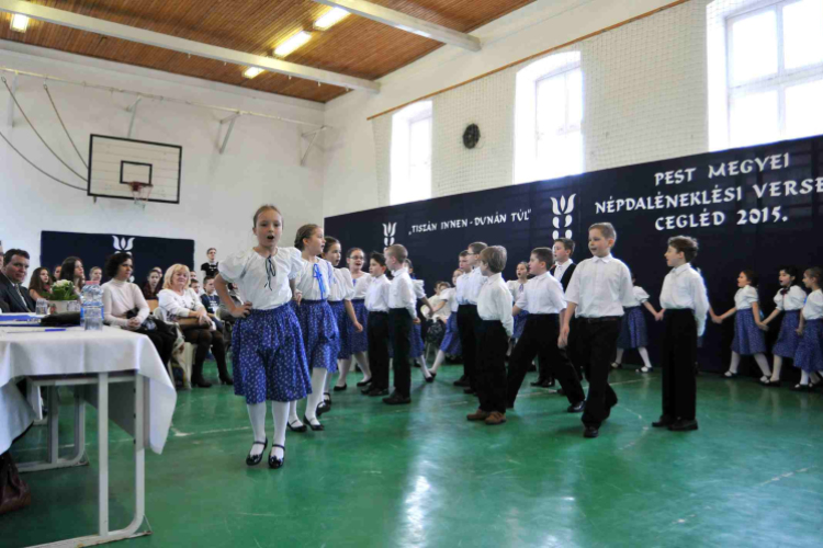 Tiszán innen, Dunán túl