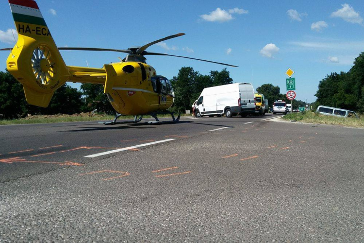 Baleset a 4-es főúton