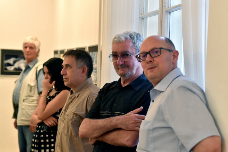 Helios Fotóklub Révkomárom kiállítás megnyitó