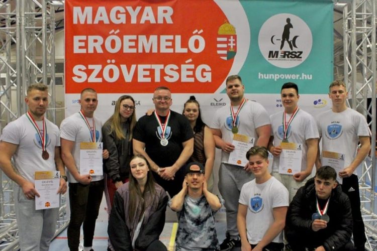 Fekvenyomó Magyar Bajnokság