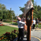 Virágharangot avattak Csemőben