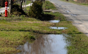 Elöntötte a víz a Budai utat (is)!
