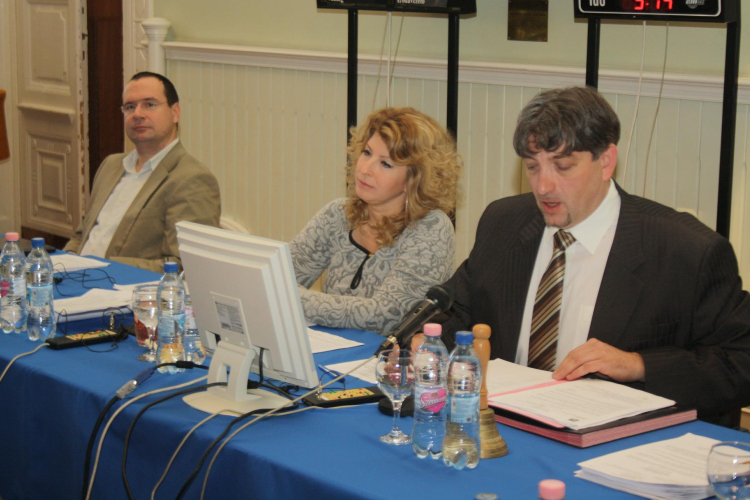 Jönnek a ceglédi mezőőrök