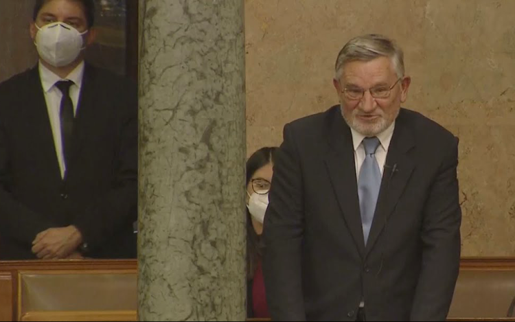 Azonnali kérdés a miniszternek