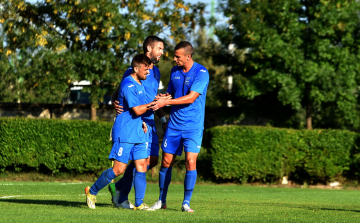 7-0 jáááj, ez fájhatott, de szerencsére most nem nekünk