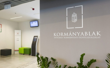 Kormányablak nyílik a ceglédi vasútállomáson