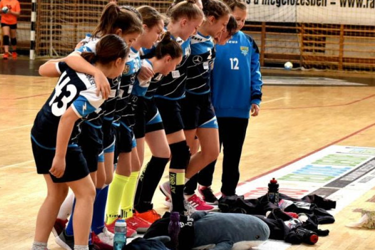 Utcára tette a Cápa gyerekeket a Várkonyi iskola