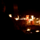 A hősök emlékéért égtek a gyertyák