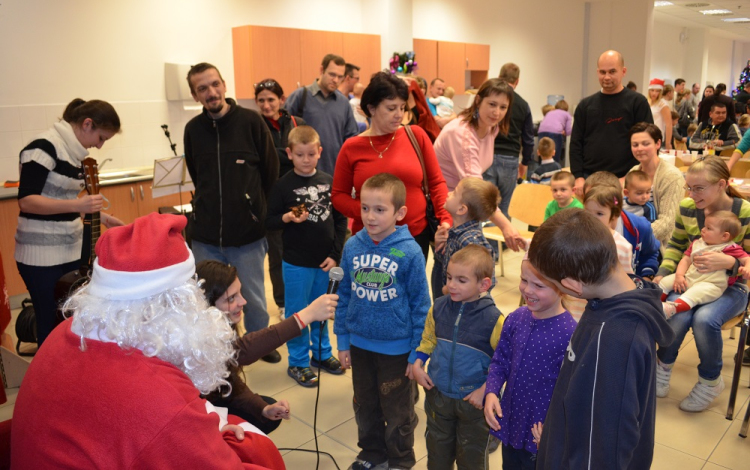 Mikulásvárás az Infineonnál