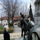 Virággal emlékeztek Kossuth Lajosra