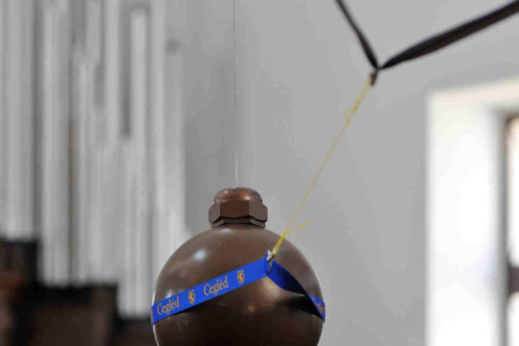 Ingakísérlet Cegléden