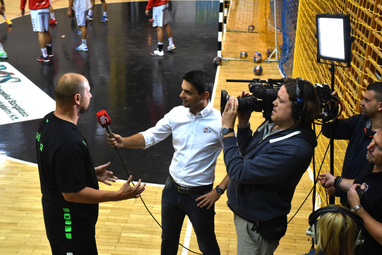 Cegléd-Csurgó kézi 25-27