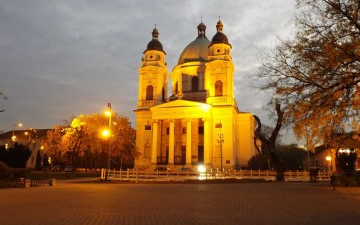 Mettől meddig és mennyiért korizhatunk majd a ceglédi jégpályán?