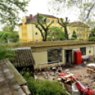 Bontás a sportuszodában 