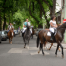 Lovasfelvonulás a belvárosban