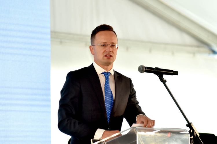 Tovább fejlődik Magyarország legnagyobb félvezető gyártója Cegléden