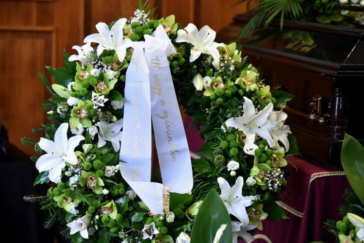 Végső búcsú Kármán Sándortól