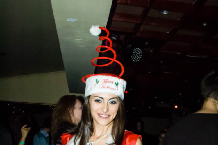 2014-12-06 FEEL THE BEACH TOUR