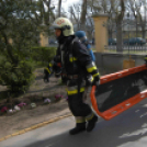 Tűzoltók a gimiben