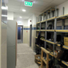 Strand-szerelik a beléptető rendszert