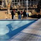 Városi Strandfürdő - Megérkezett a sátortető