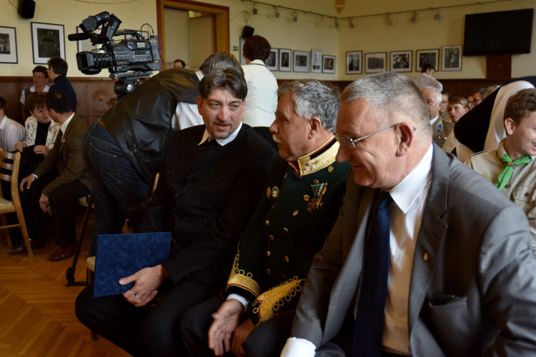 Hősök napja Cegléden