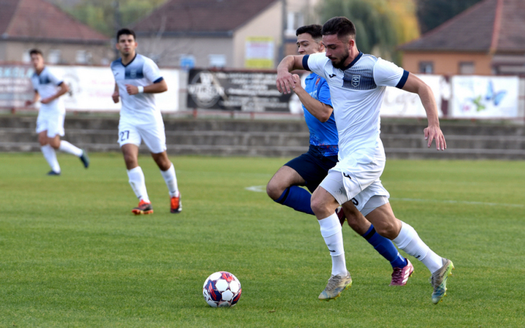 Döntetlen a Csomád ellen