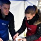 Jótékonysági Ételosztás