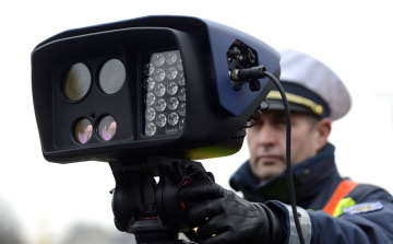 Cegléden is beélesítették az új trafikat