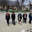 Virággal emlékeztek Kossuth Lajosra