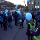 Séta a kékbe borult Autista házhoz