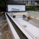 Városi Strandfürdő - csempézés-kerítés bontás