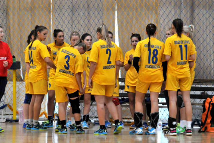 Ceglédi Kék Cápák - DAC