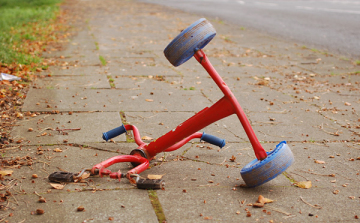 Két kisgyermek tűnt el Cegléden