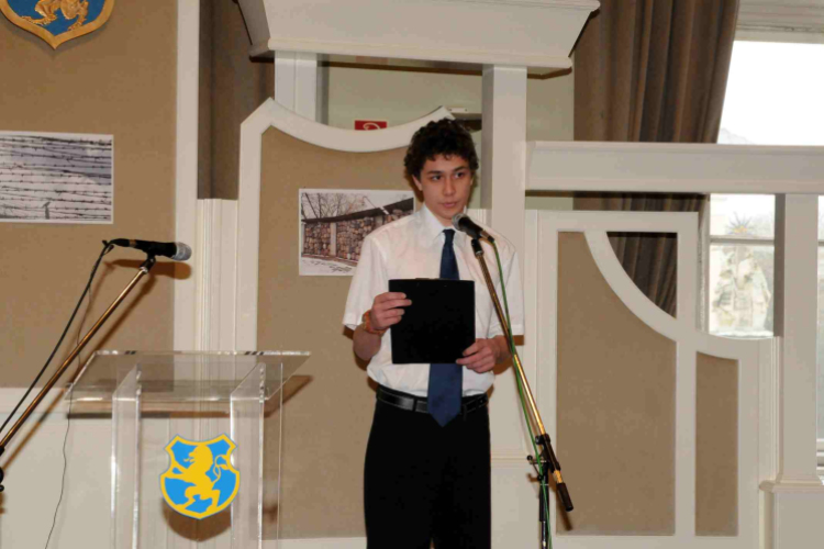 Kommunizmus áldozataira emlékeztek