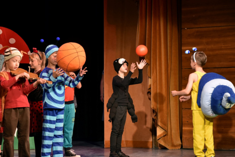 Alsós Táncsics est