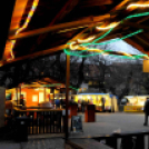 Óriások a Szabadság téren