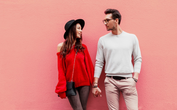 Jön a tavasz – nézd meg a női és férfi divat aktuális trendjeit