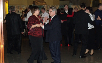 Báloztak a Közgázban