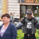 Éneklés a TV torony kilencedik emeletének teraszáról