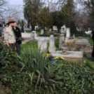 Koszorúzás a köztemetőben - Március 15.