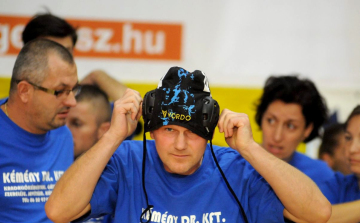 Kevesen voltak kíváncsiak a vicces sorversenyekre