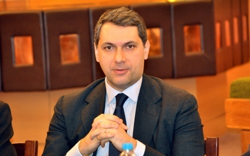 Felfüggesztették az M4-es projektjét