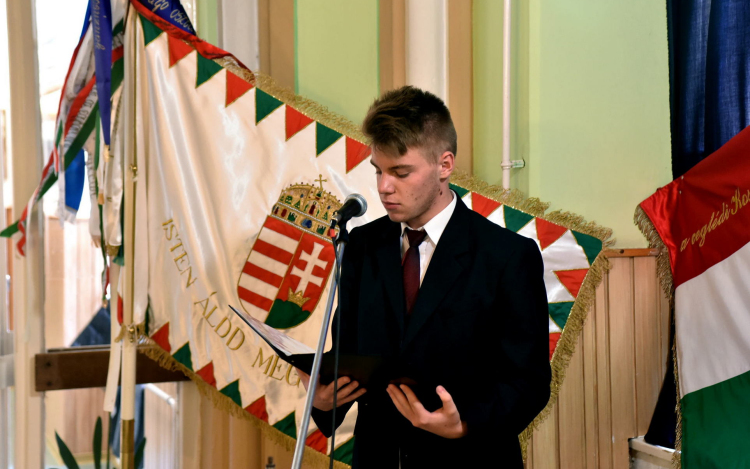 Megemlékezés a gimnáziumban