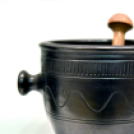 A Mohácsi fekete és mázas kerámia négy generáció keze nyomán