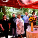 Cegléden is felvágták az Ország Tortáját